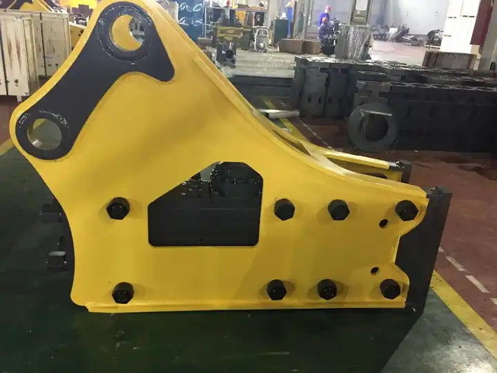 Side Type Rock Hammer Excavator 100kg-500kg Hydraulic Breaker For Mini Excavator