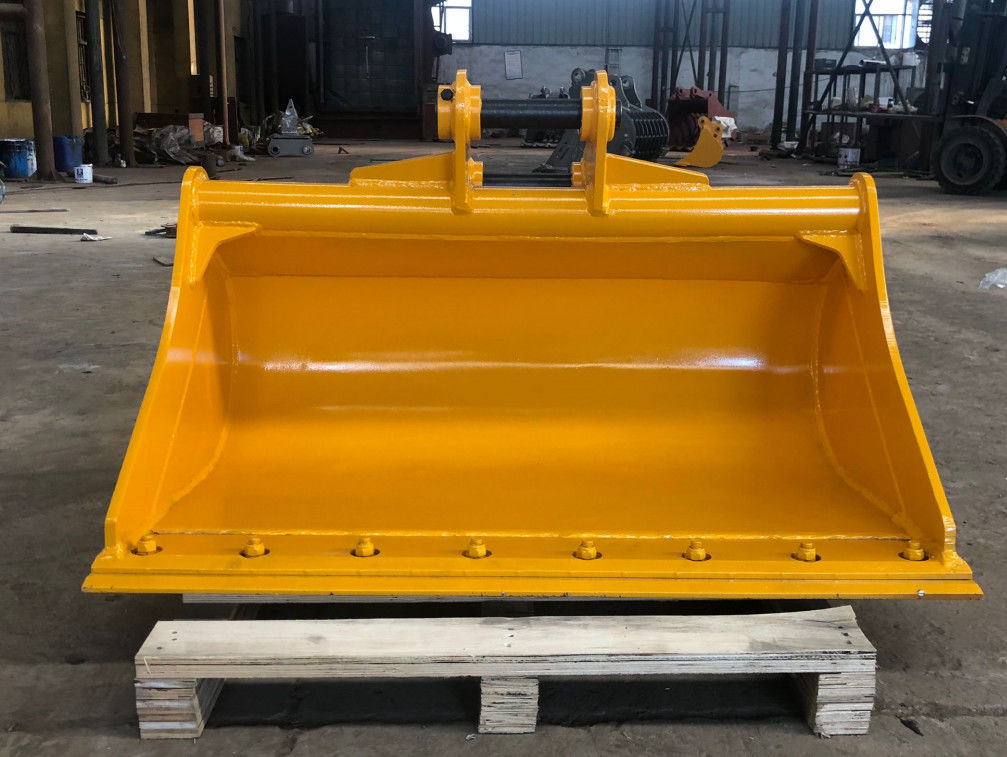 Built To Withstand Tough Conditions Excavator Mud Bucket With Superior Wear Resistance