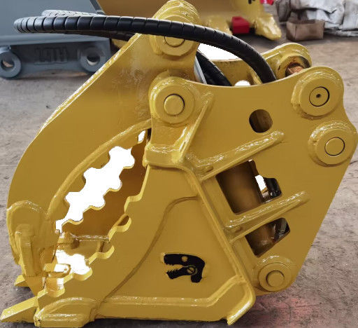 Customizable Jaw Size Excavator Grab Bucket with Rock Teeth and OEM Availability