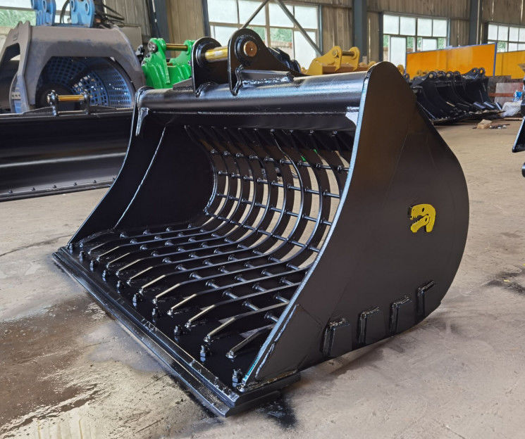 NM400 Steel Mud Bucket Excavator Bone Bucket: Tailored for Heavy-Duty Mining Operations