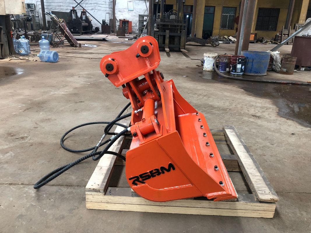 Q355 Material Tilting Excavator Bucket For Enhanced Efficiency And 0.1-2.1m3 Capacity